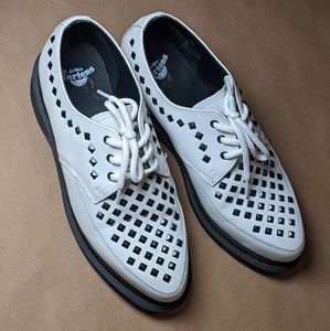 ⭐ (Like new!) Doc Martens - Willis Stud Smooth Leather